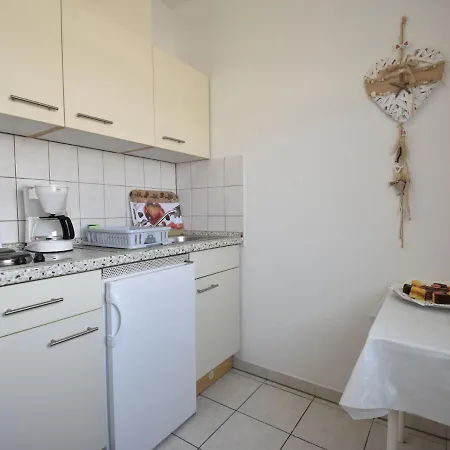 Delphin Apartment *